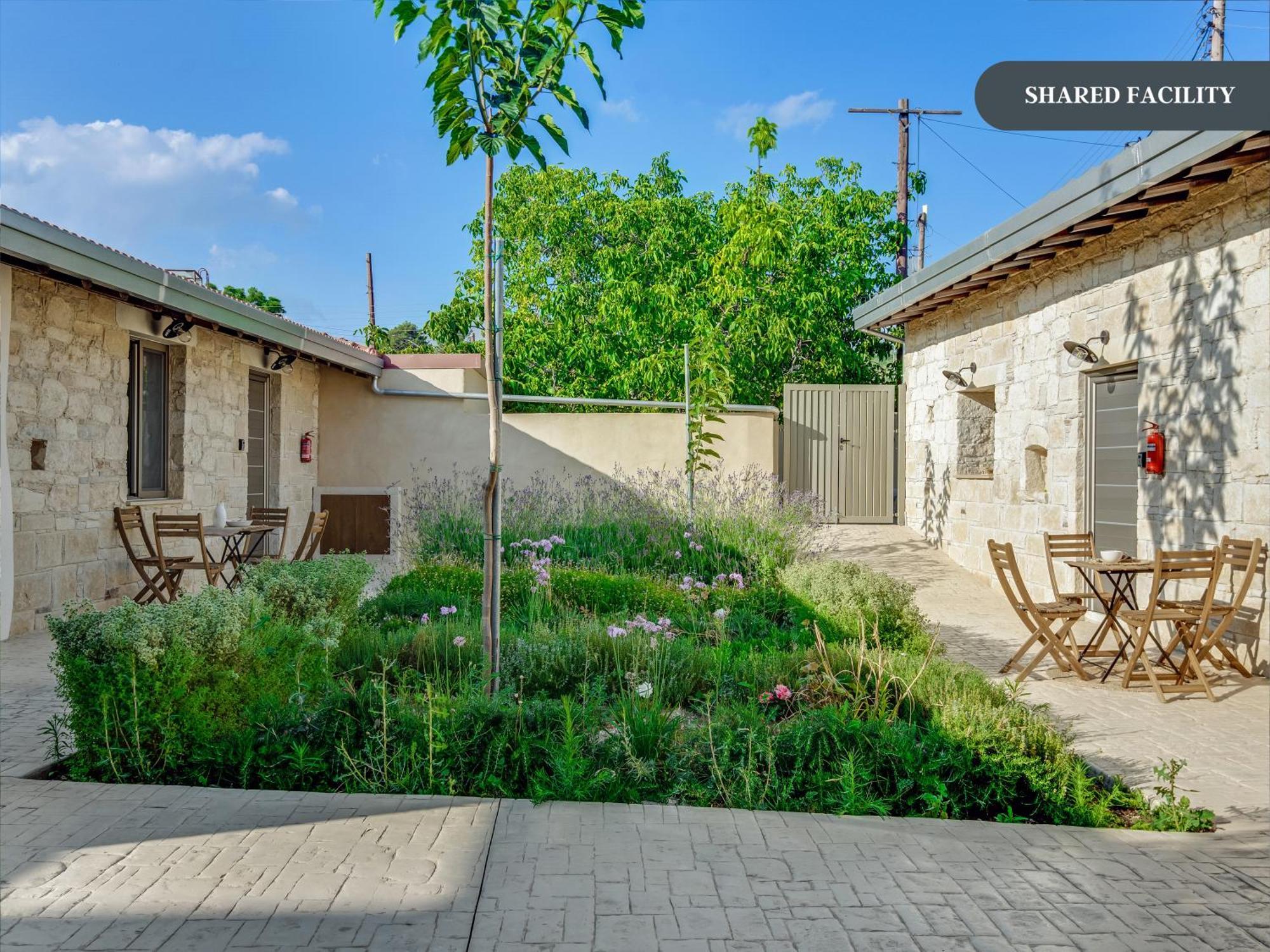 Sanders Andre Marie Apartment Vasa Kilaniou Екстериор снимка